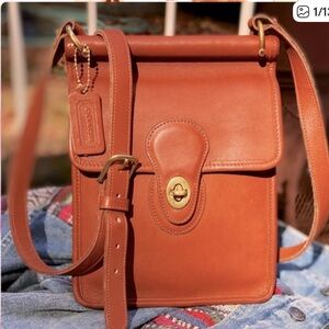 VINTAGE COACH BRITISH TAN LEATHER CROSSBODY MINI WILLIS MURPHY BAG 9930
